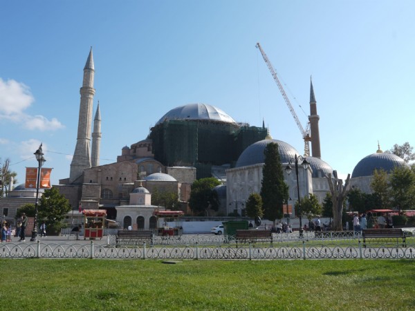FATİH’İN EMANETİNDE TARİHÎ SEFERBERLİK SÜRÜYOR! DEV RESTORASYONDA 3 ETAP TAMAM